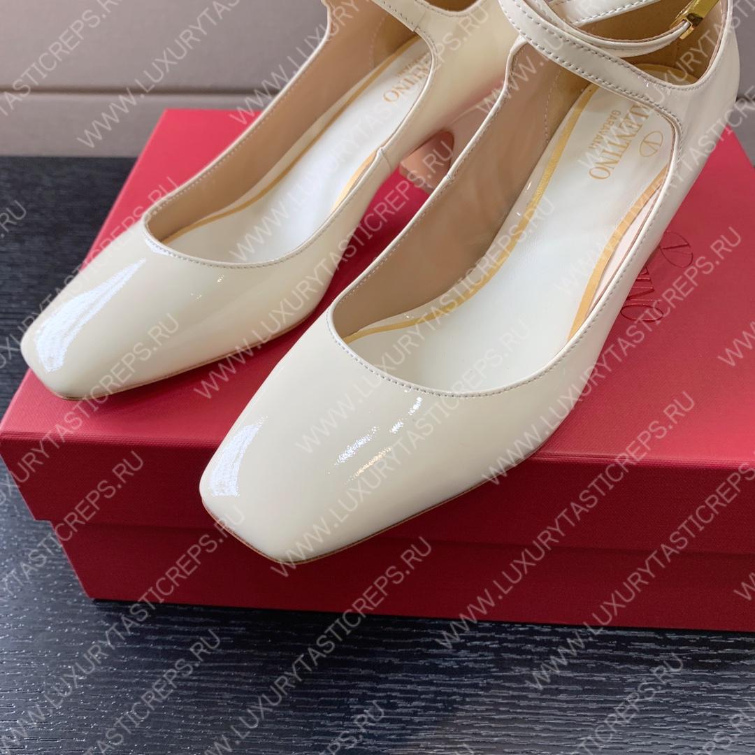 VALENTINO TAN-GO PATENT PUMP WHITE 2W2S0FW5VNEI16