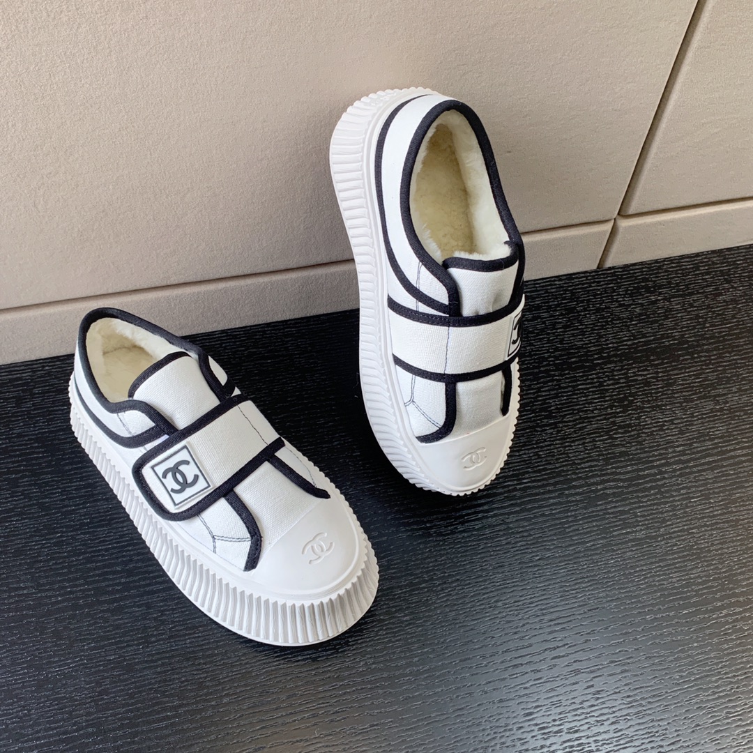 Ch*el sneakers black and white g39978