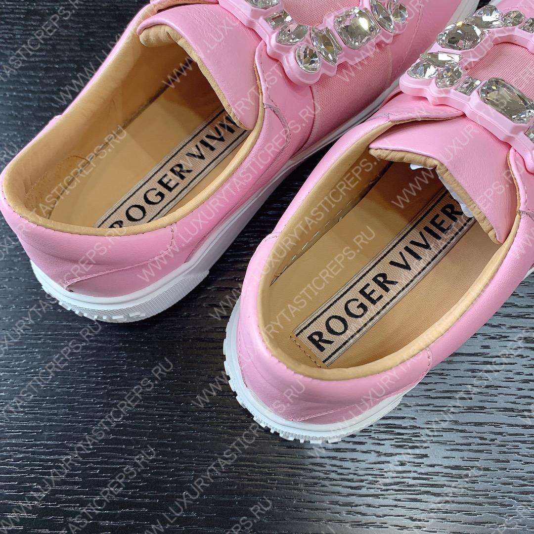 ROGER VIVIER STRASS BUCKLE SNEAKERS PINK RVW6873