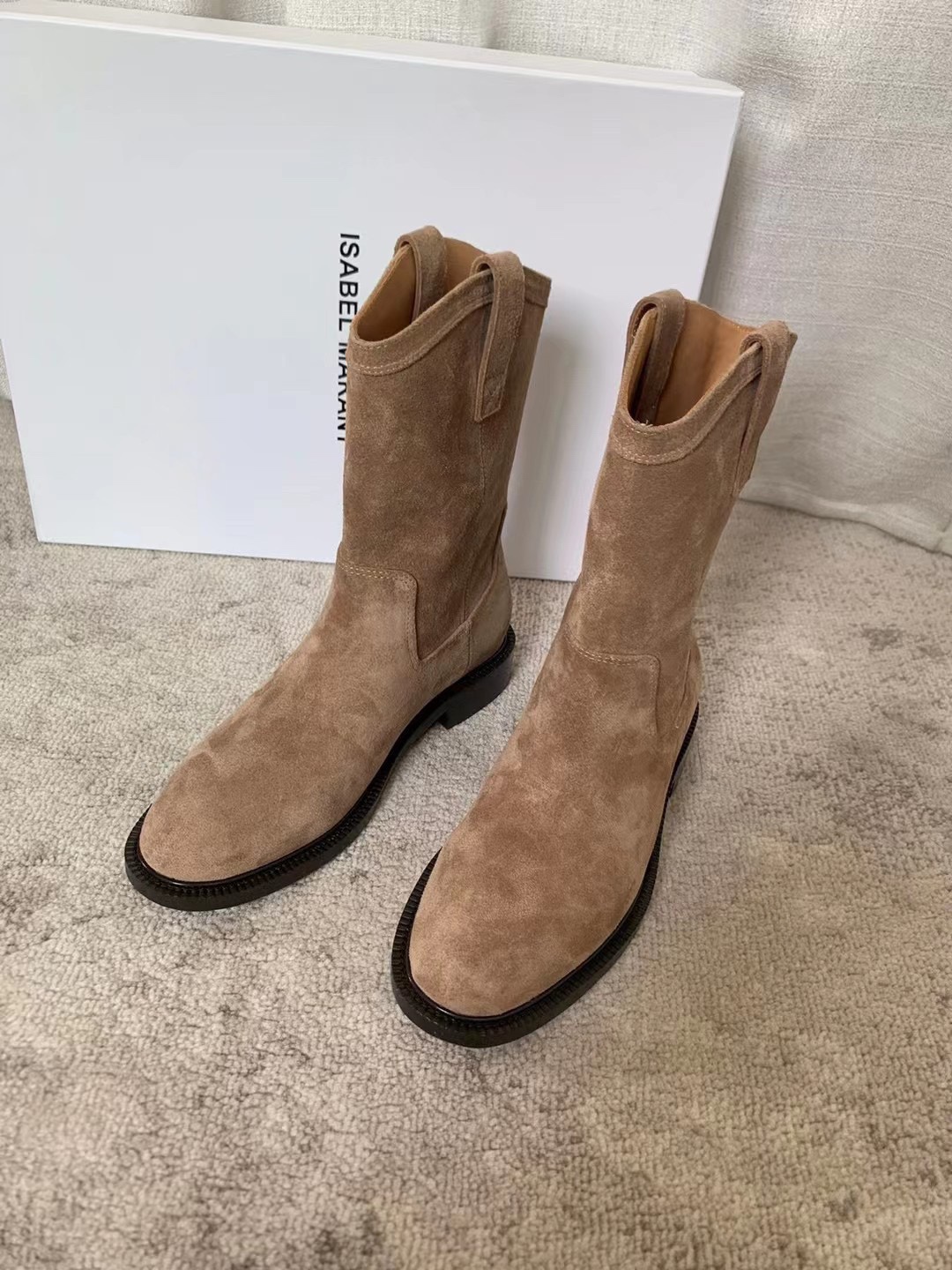 ISABEL MARANT SUSEE SUEDE ANKLE BOOTS TAUPE BO0009FA