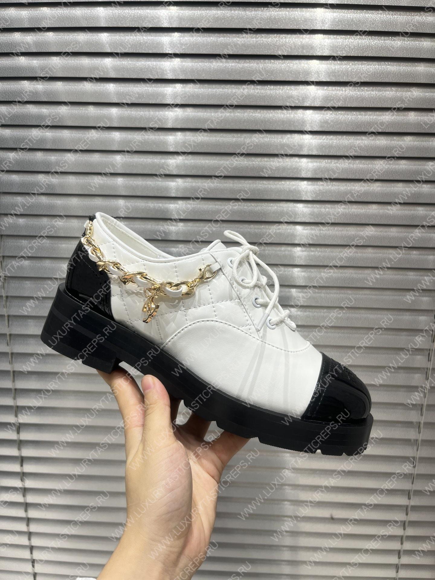 Ch*el lace-up boots white g39393
