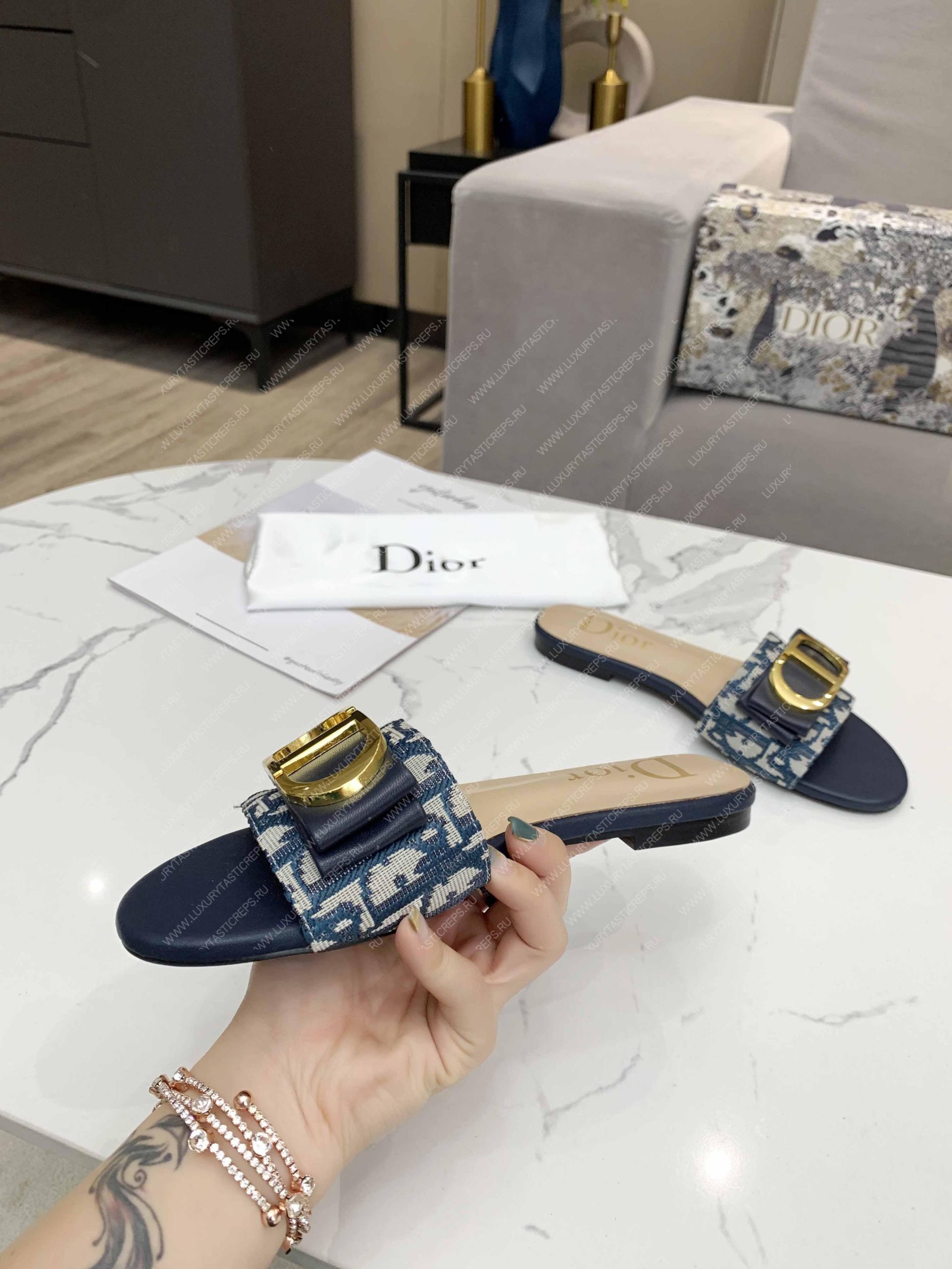 D*or slide blue & beige kcq266vea