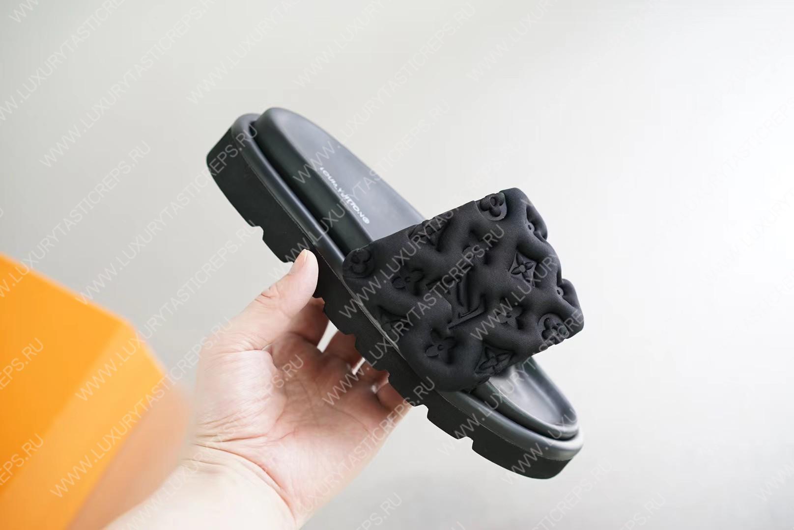 l**is V*t*n pool pillow flat comfort mule black 1aabkl