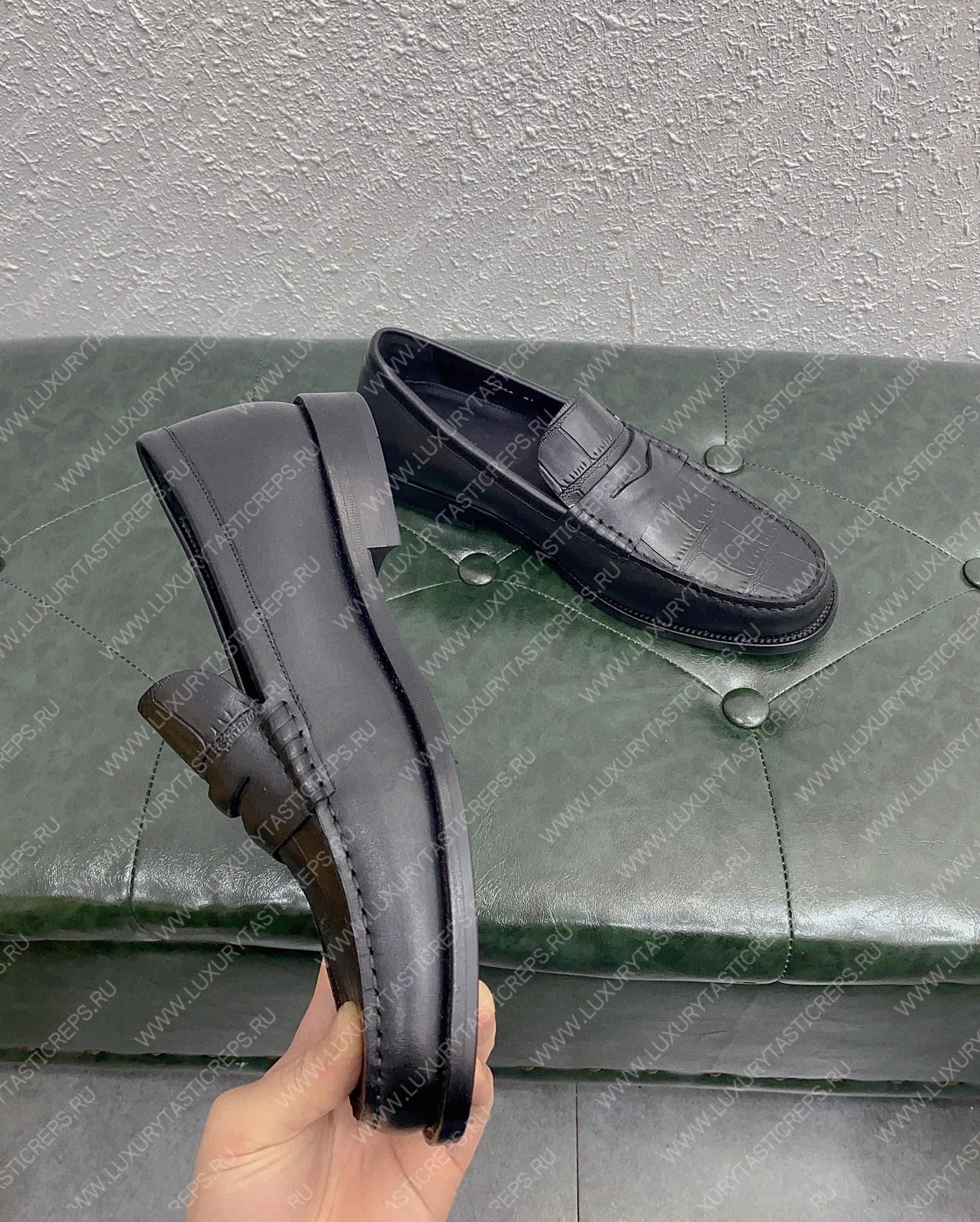 l**is V*t*n l**is loafer black 1aaso6