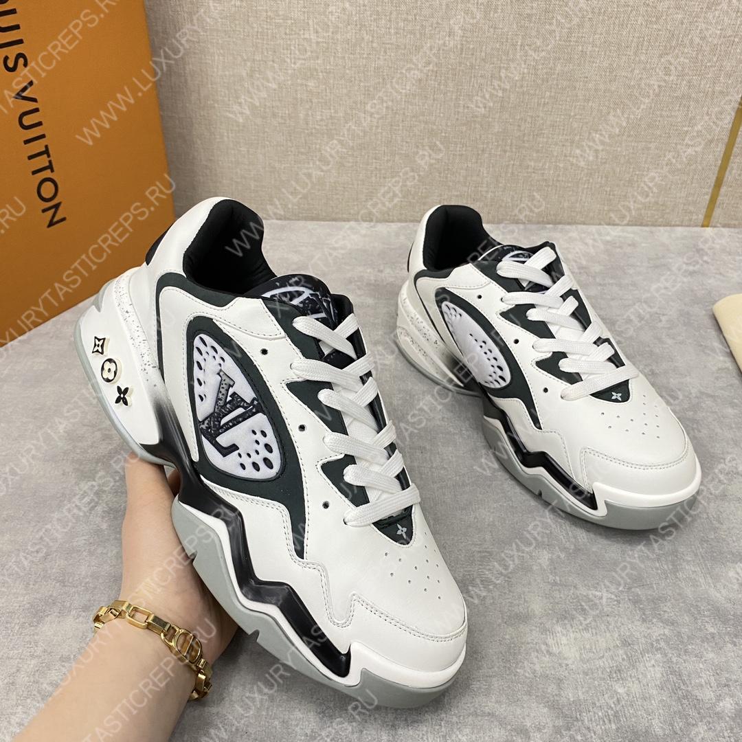 l**is V*t*n trainer sneaker white/black 4501234
