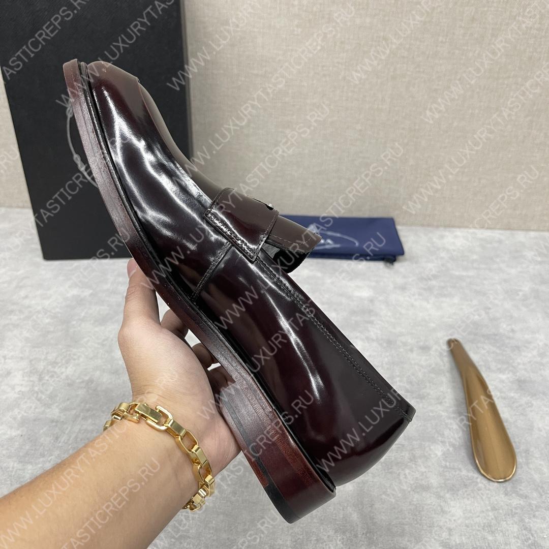 Pra*a loafers burgundy 2db180