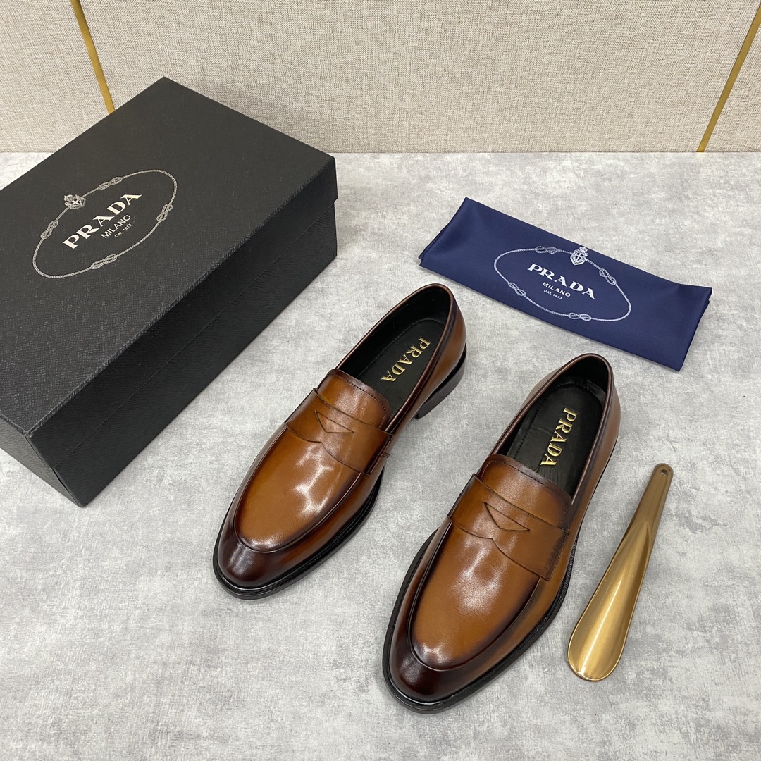 Pra*a loafers black 2db180