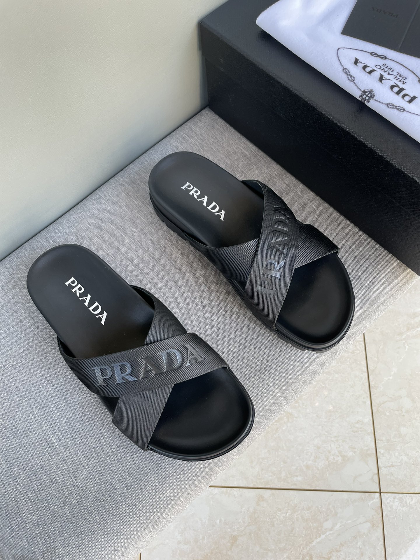 Pra*a leather sandal black 2x2471