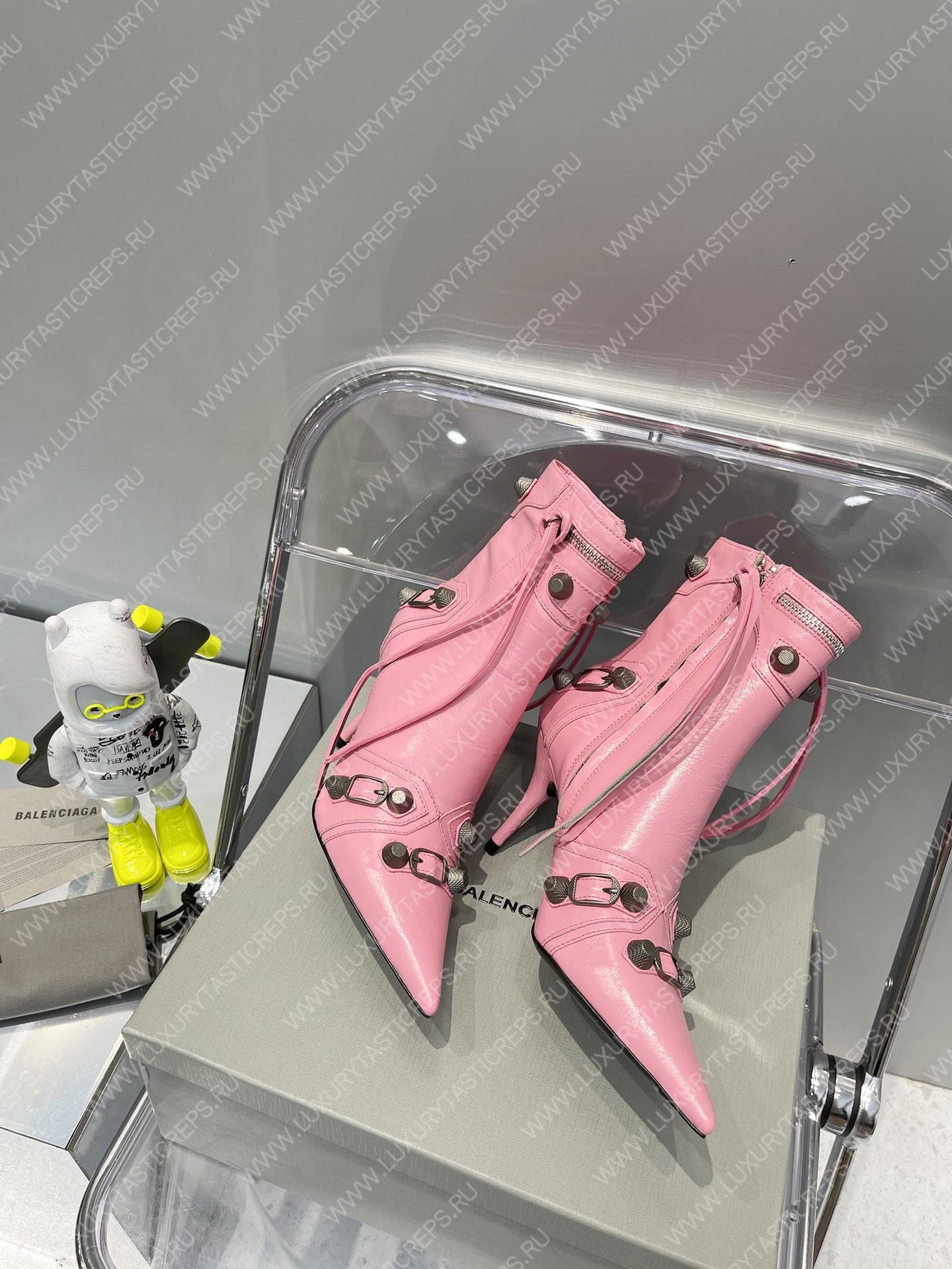 Ba*len*cia*ga women’s cagole 90mm bootie pink 694379wa