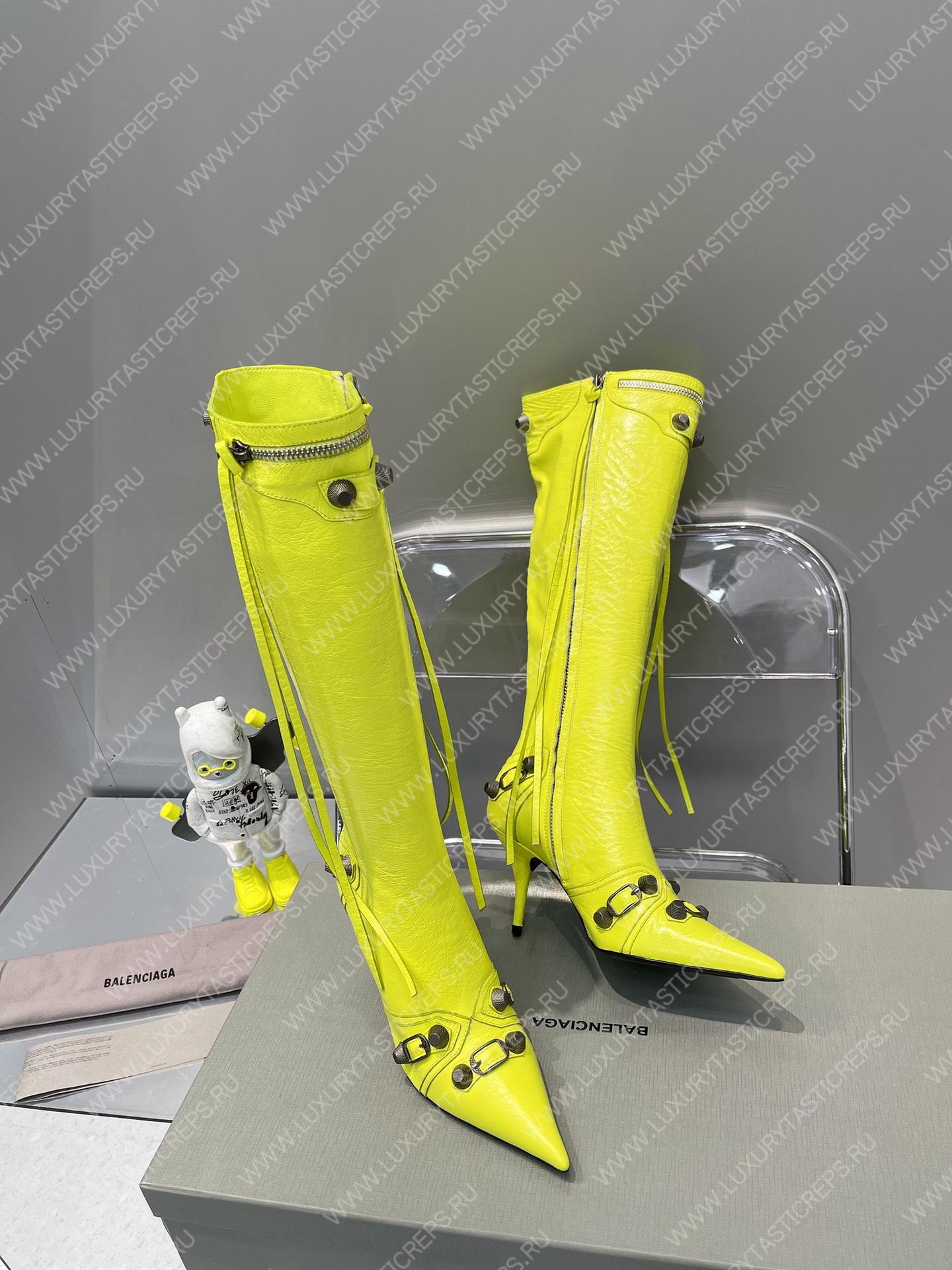 Ba*len*cia*ga women’s cagole 90mm boot optic yellow 694395wa