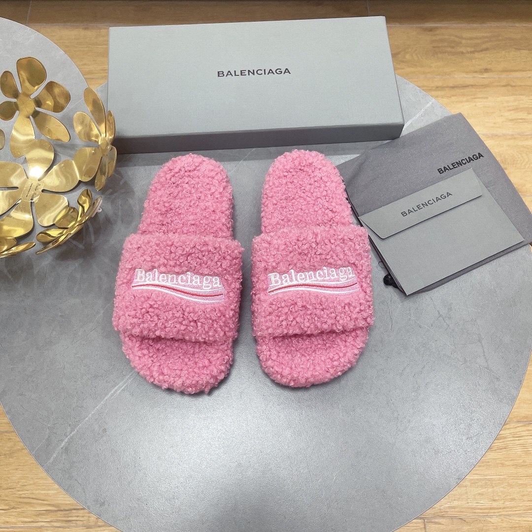 Ba*len*cia*ga furry slide pink 654261w2b411090
