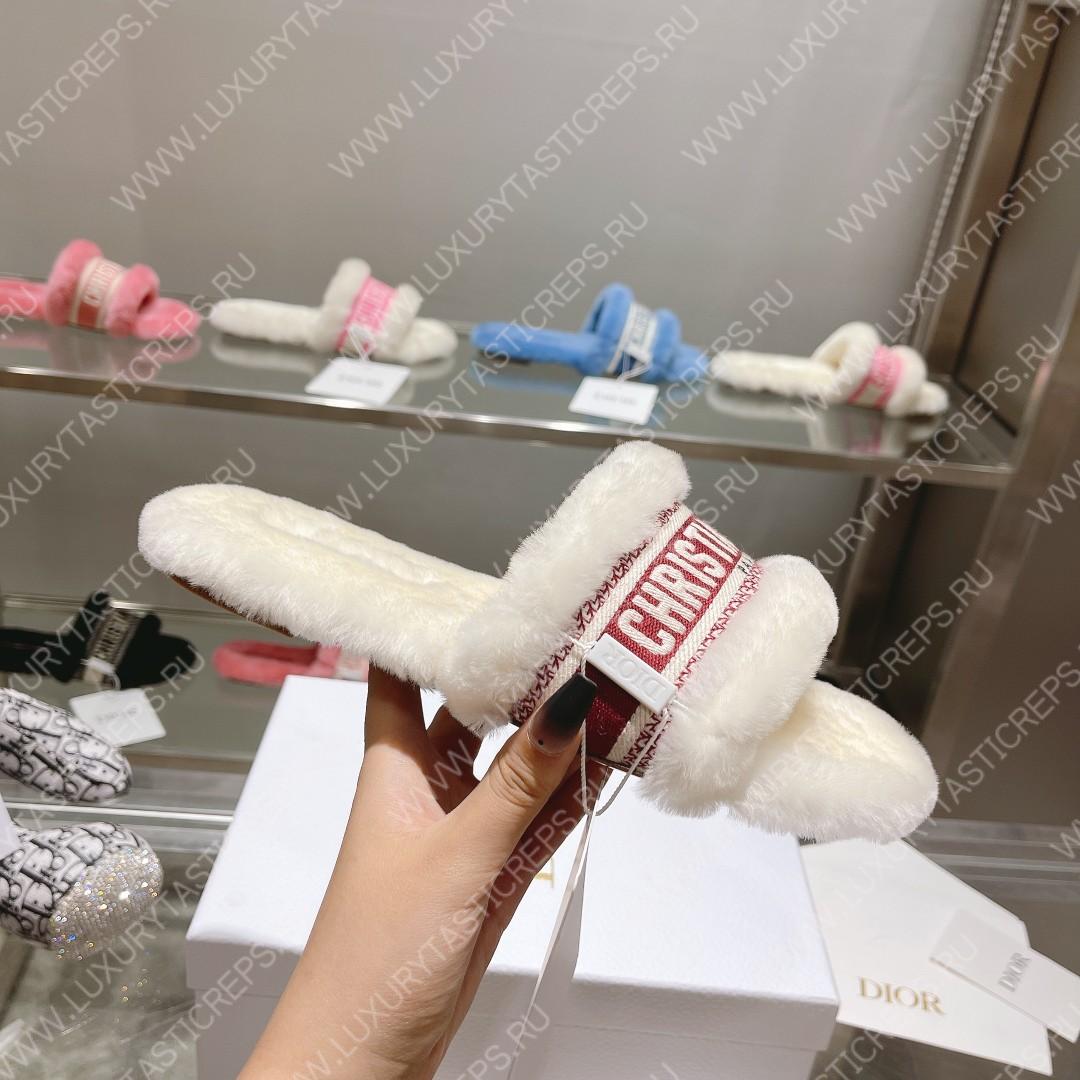 ch**an D*or dway slide whitge and pink kcq551esk