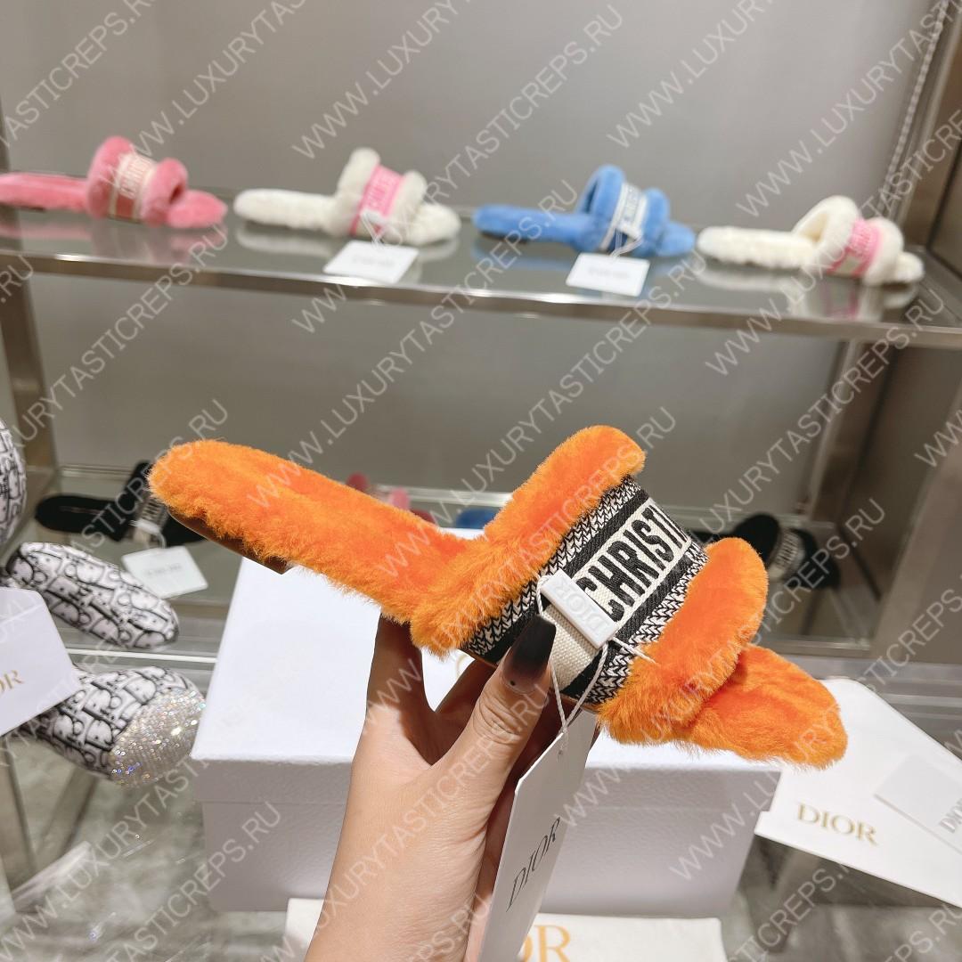 ch**an D*or dway slide orange kcq551esk