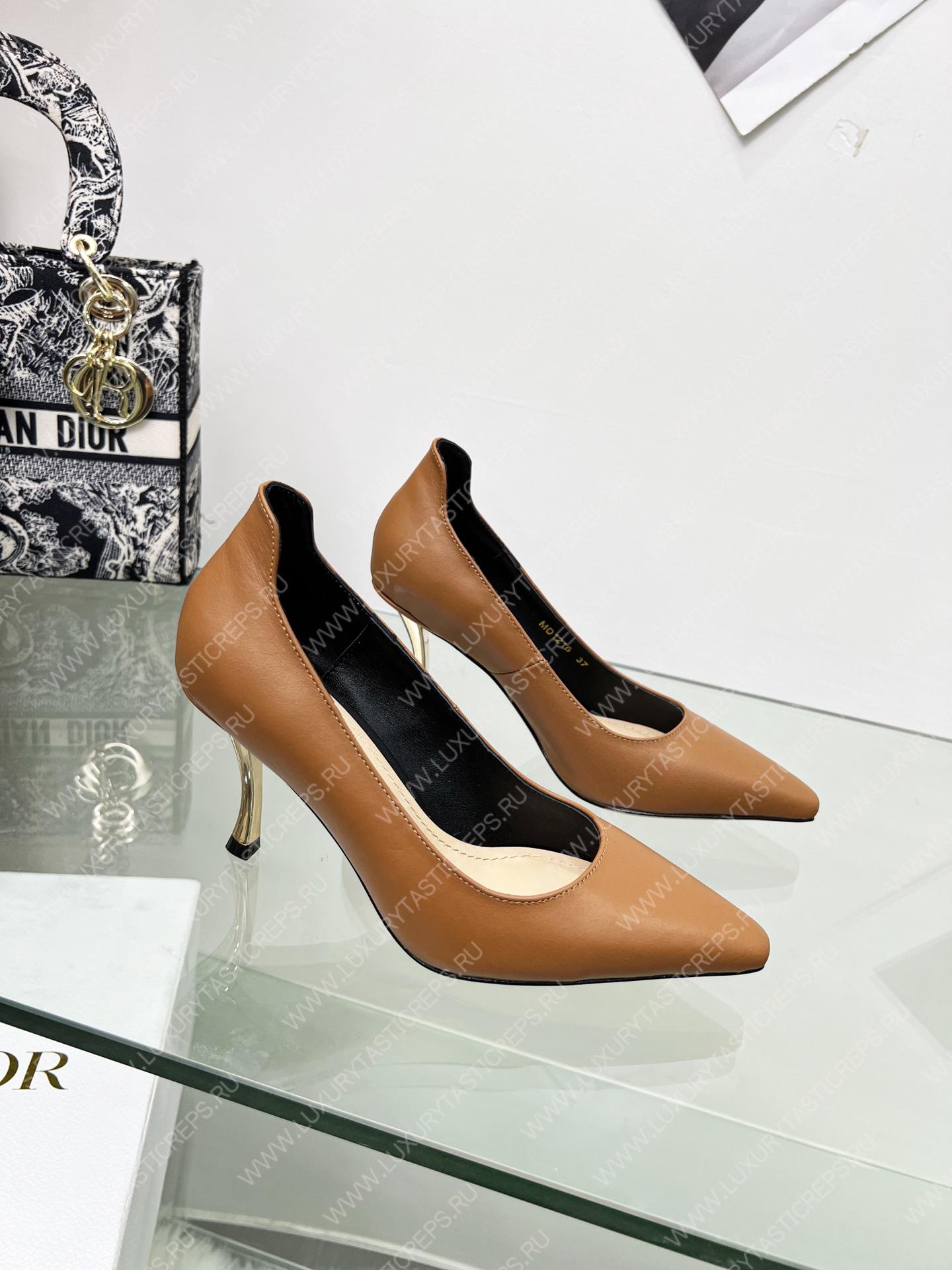 D*or d-fame pump brown kdp975vvv