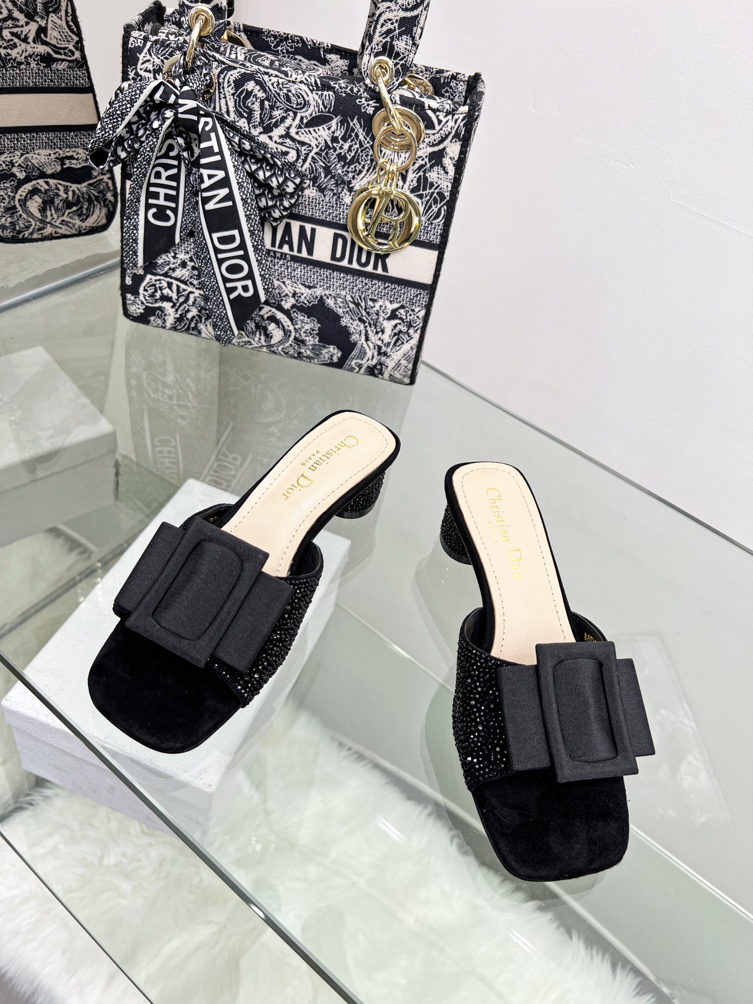 D*or idylle heeled slide black kcq768cst