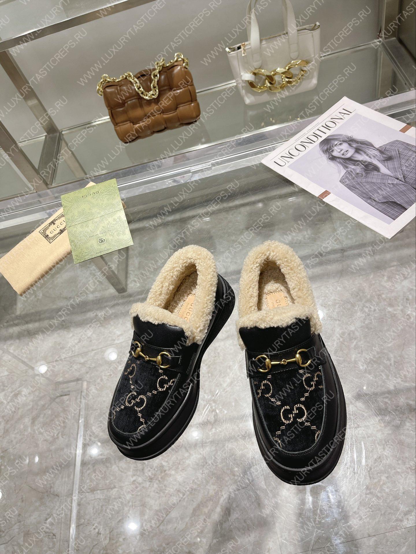 G*u*i horsebit ankle boot beige 550036