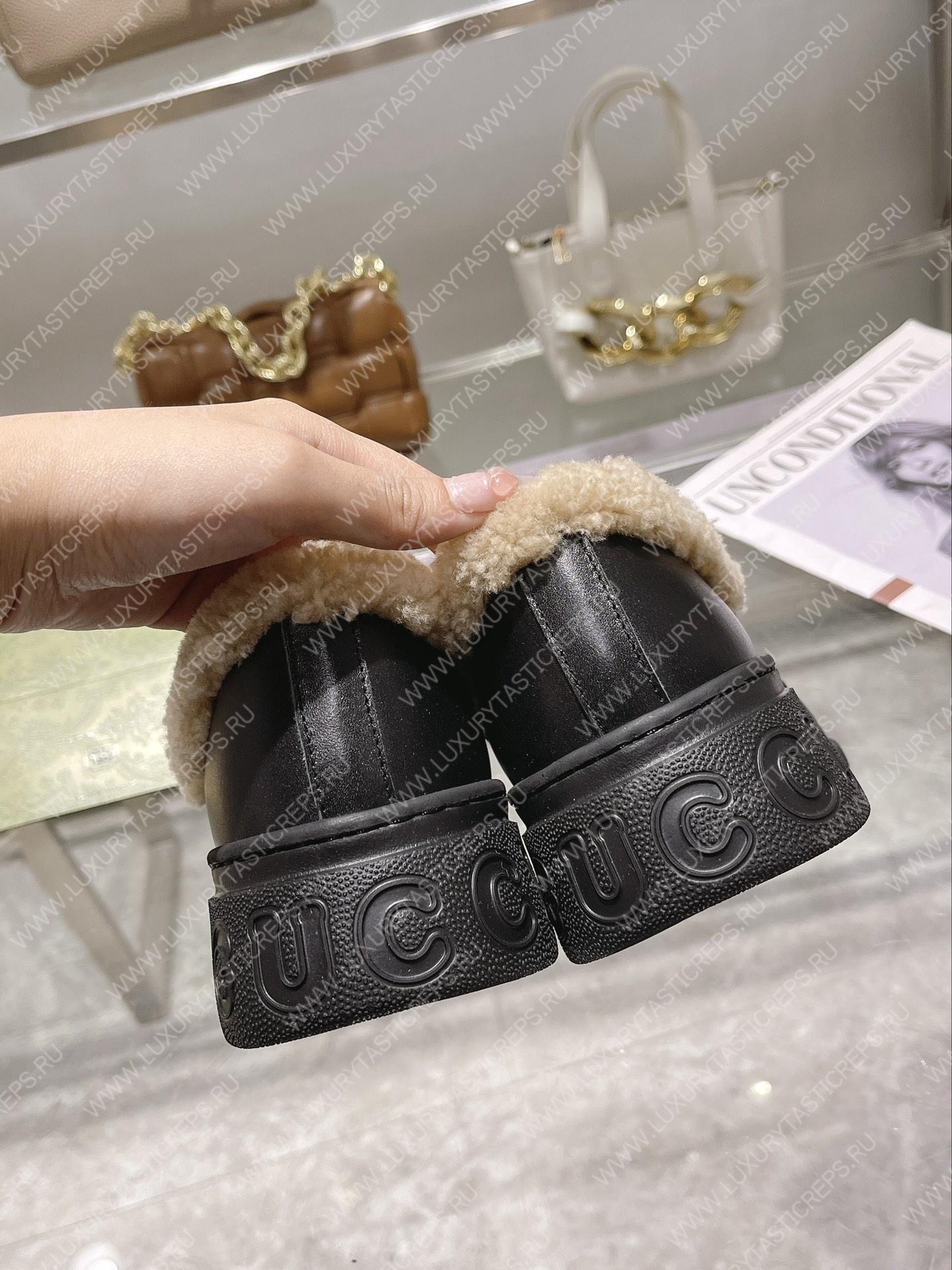 G*u*i horsebit ankle boot beige 550036