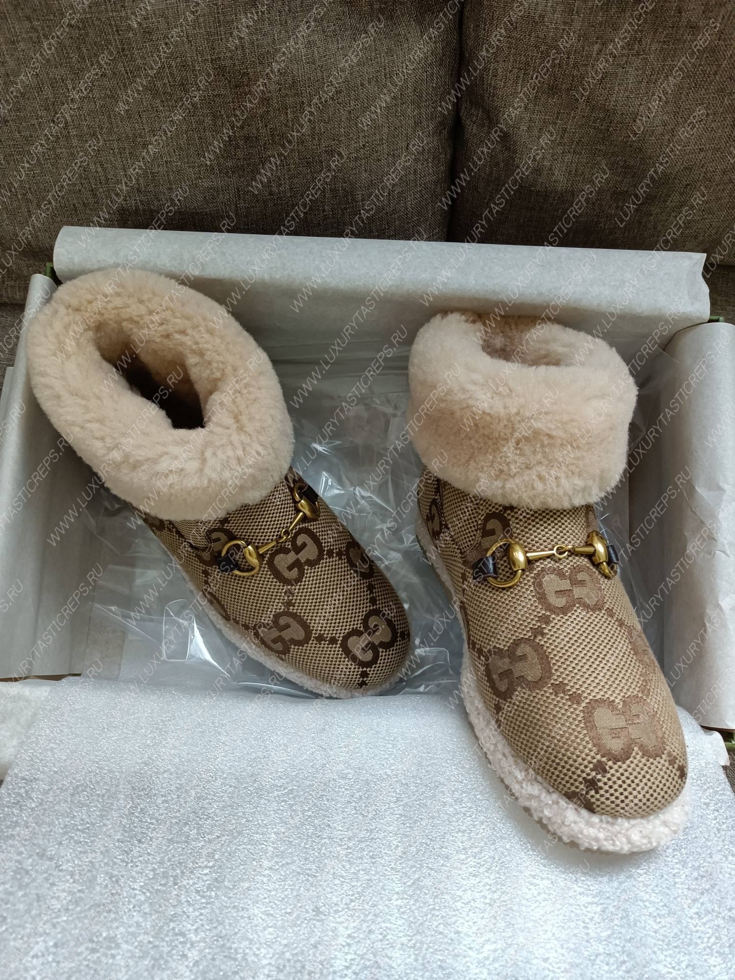 G*u*i ankle boot beige 550036