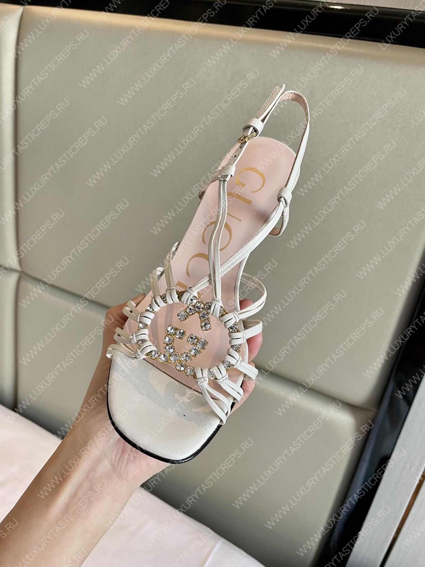 G*u*i womens’s sandal with interlocking g beige 694863