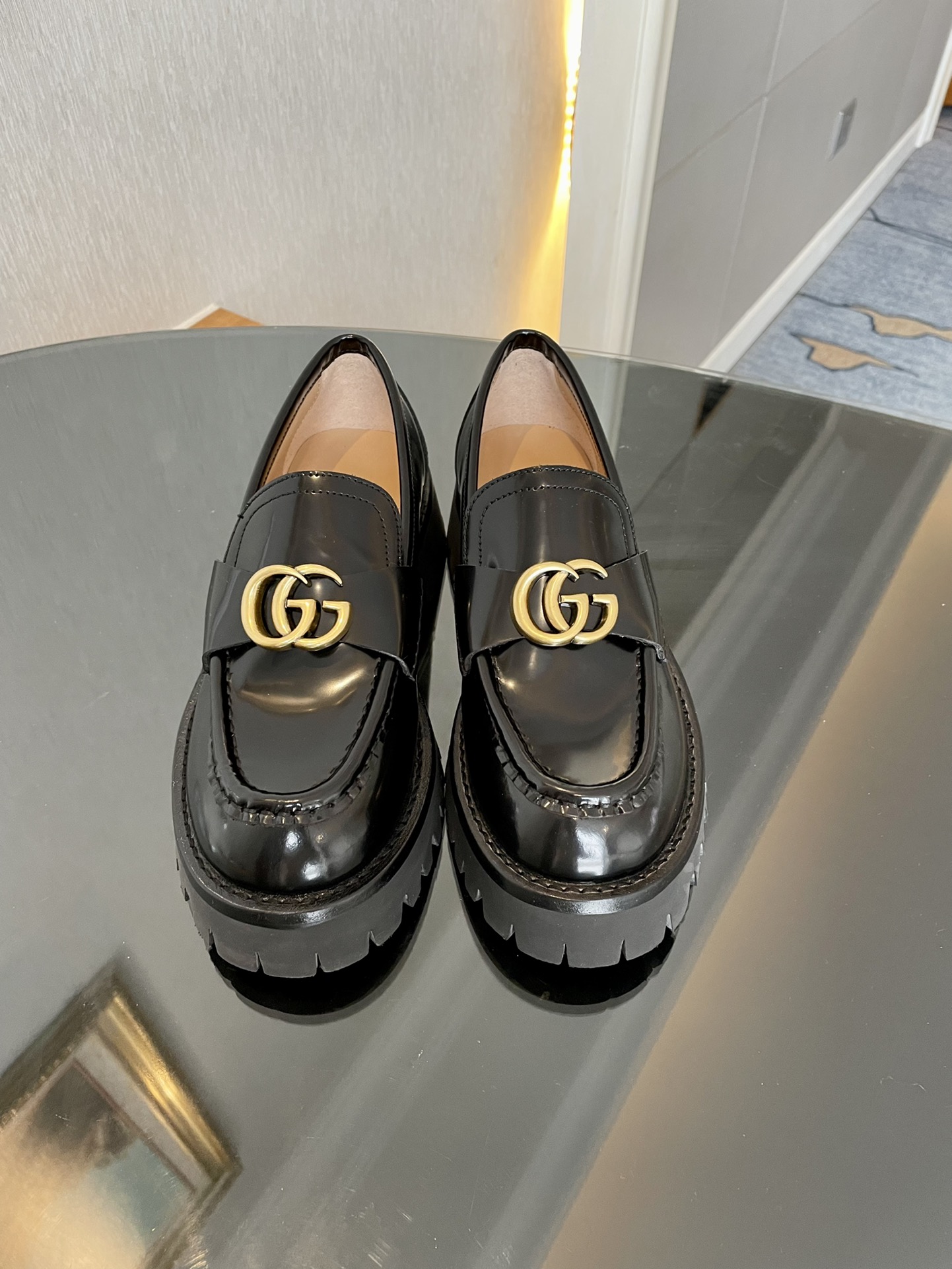 G*u*i loafer with interlocking g black ‎577236