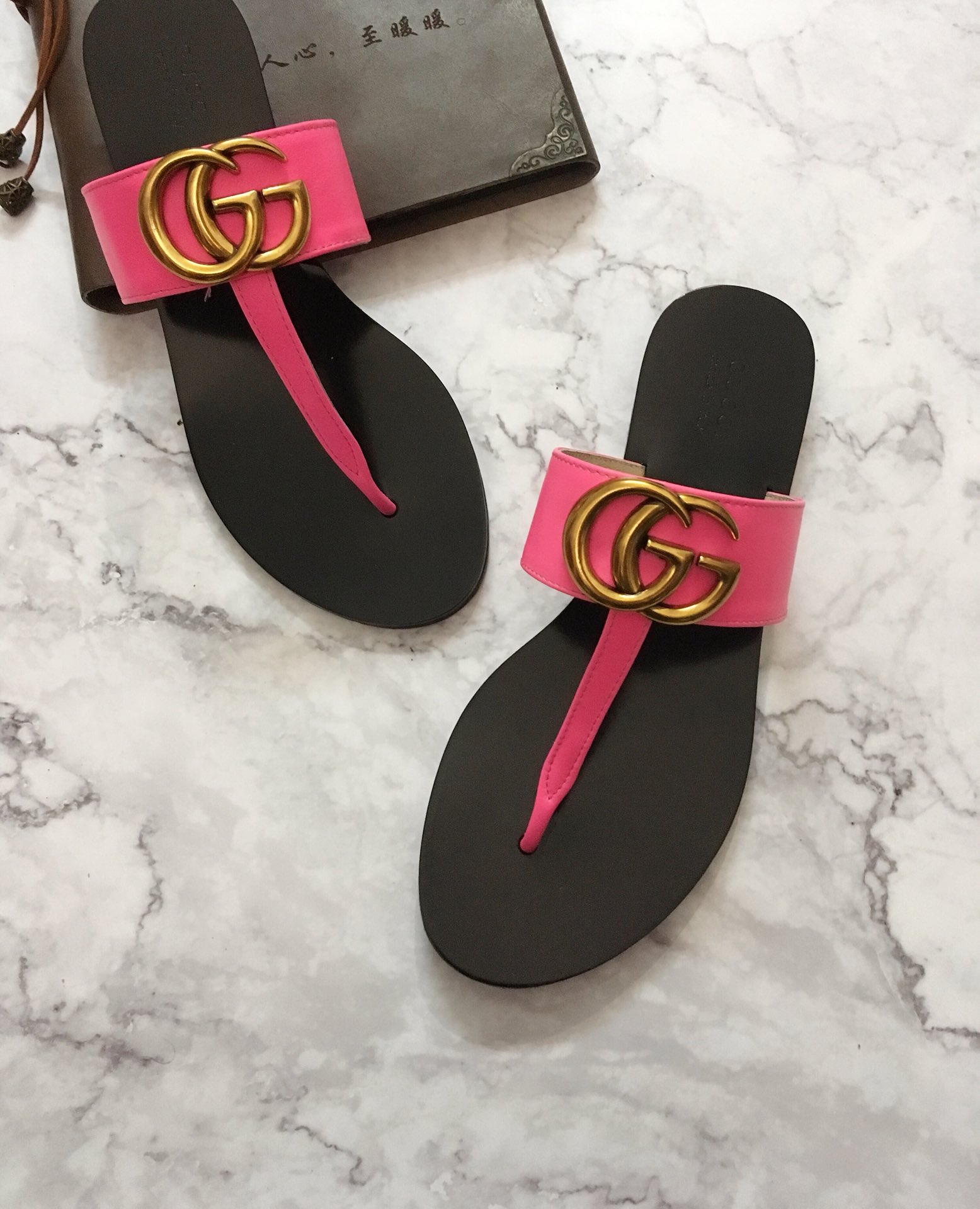 G*u*i marmont leather sandal pink ‎612138