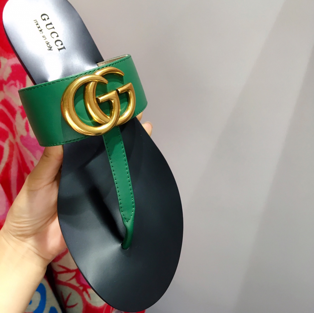 G*u*i marmont leather sandal green ‎612138