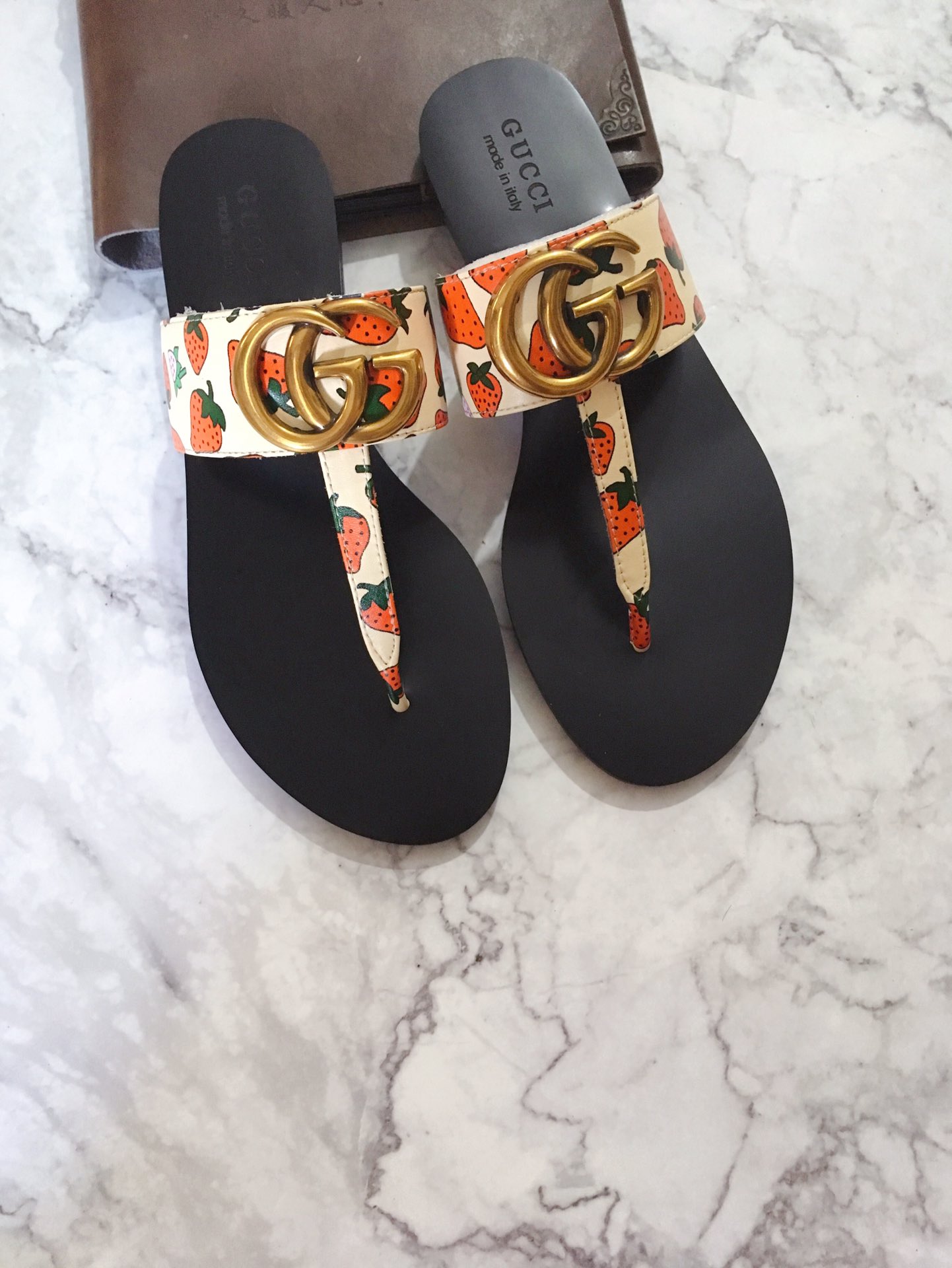 G*u*i marmont leather sandal multicolour ‎612138