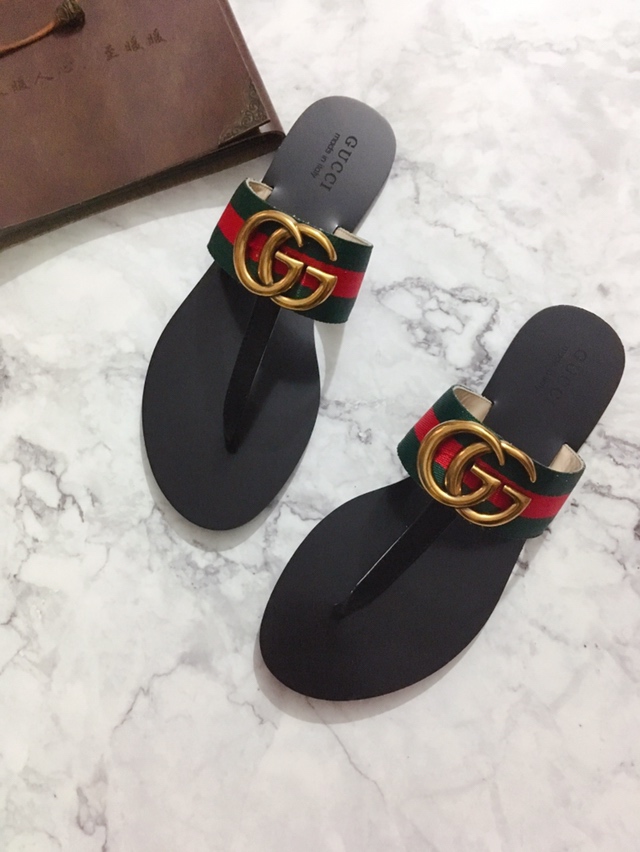G*u*i marmont leather sandal red and green ‎612138