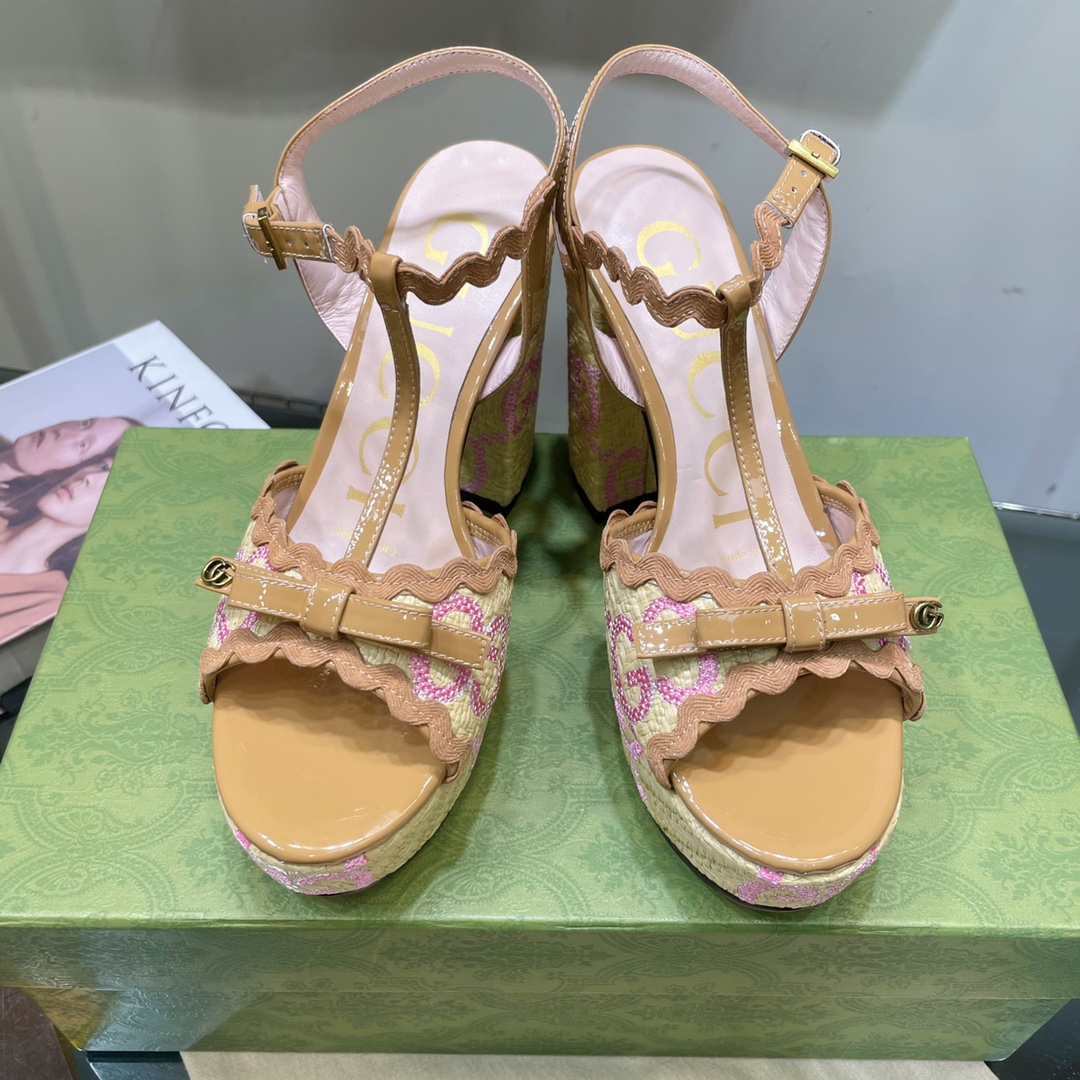 G*u*i sup*e platform sandals multicolour ‎730022