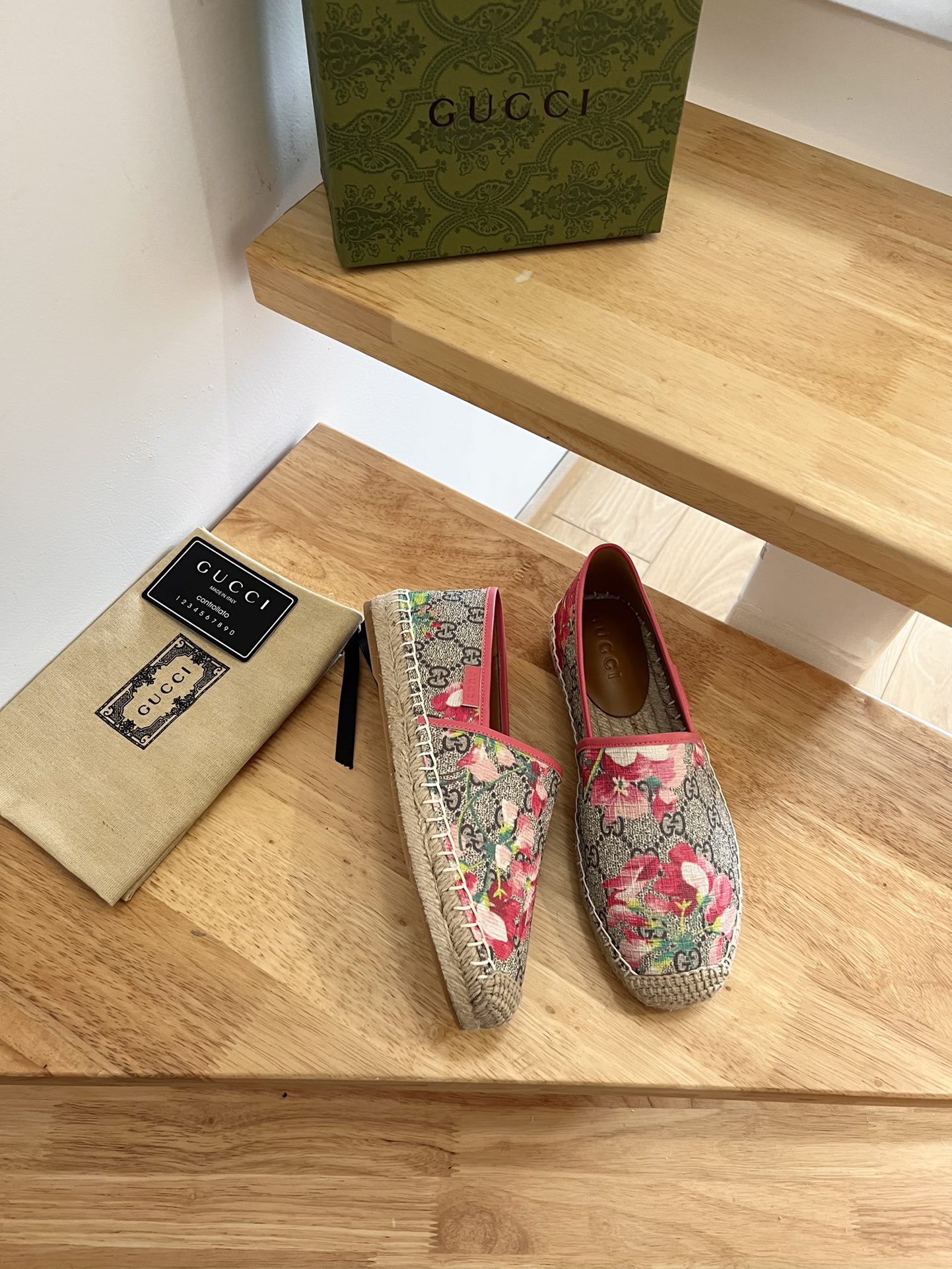 G*u*i sup*e gg flora multicolour 678040