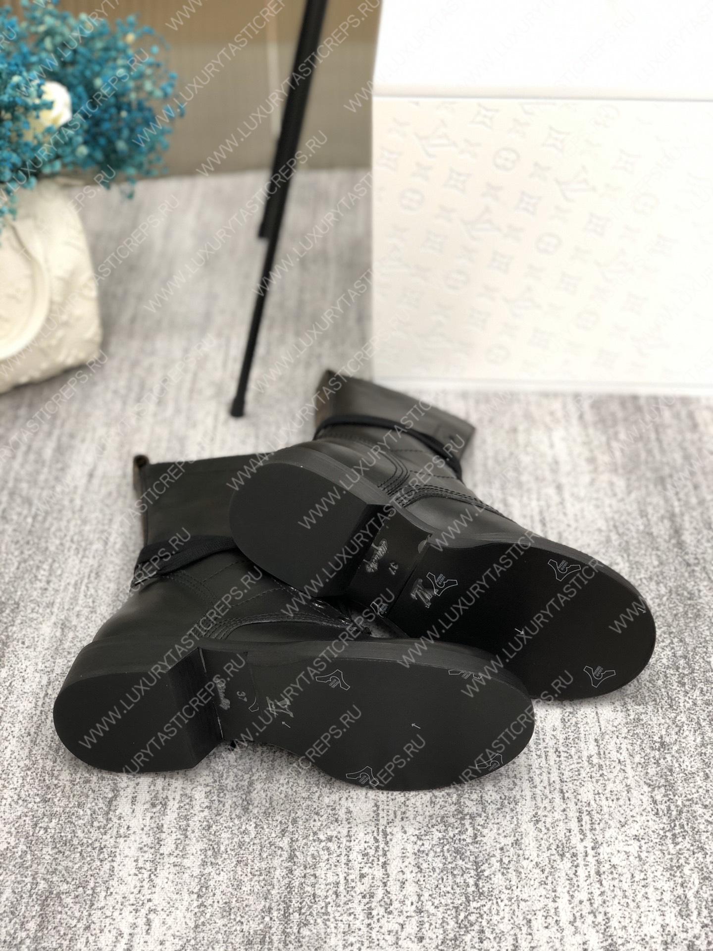 l**is V*t*n metropolis flat ranger black 1a7wi5