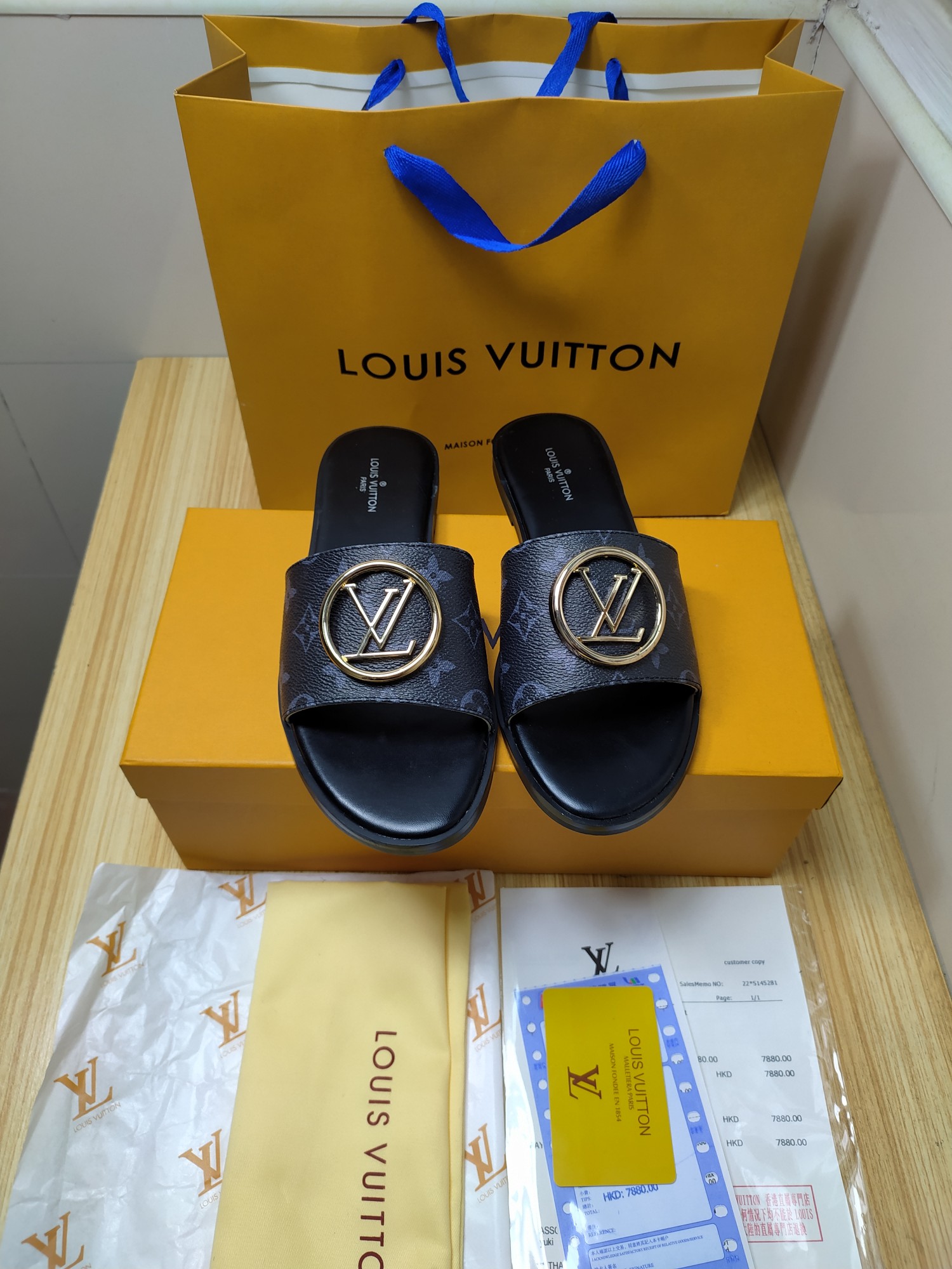 l**is V*t*n mule plate lock it noir 1a64mn