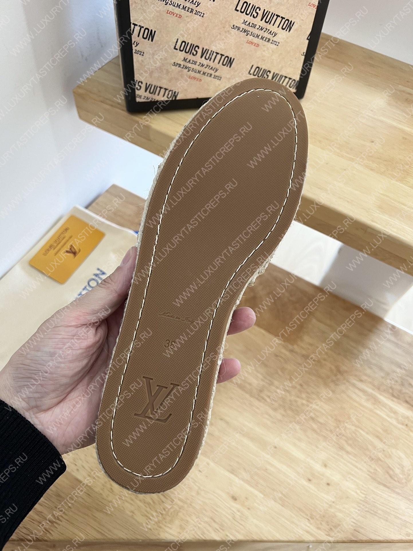 l**is V*t*n magnetic flat mule beige 1aad6c