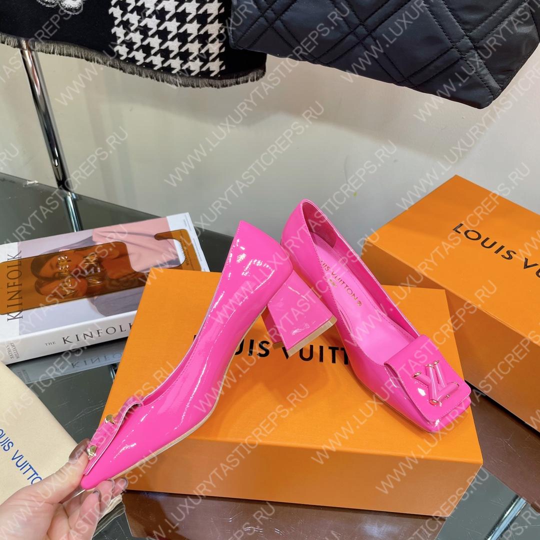 l**is V*t*n shake pumps pink 1ab0sk