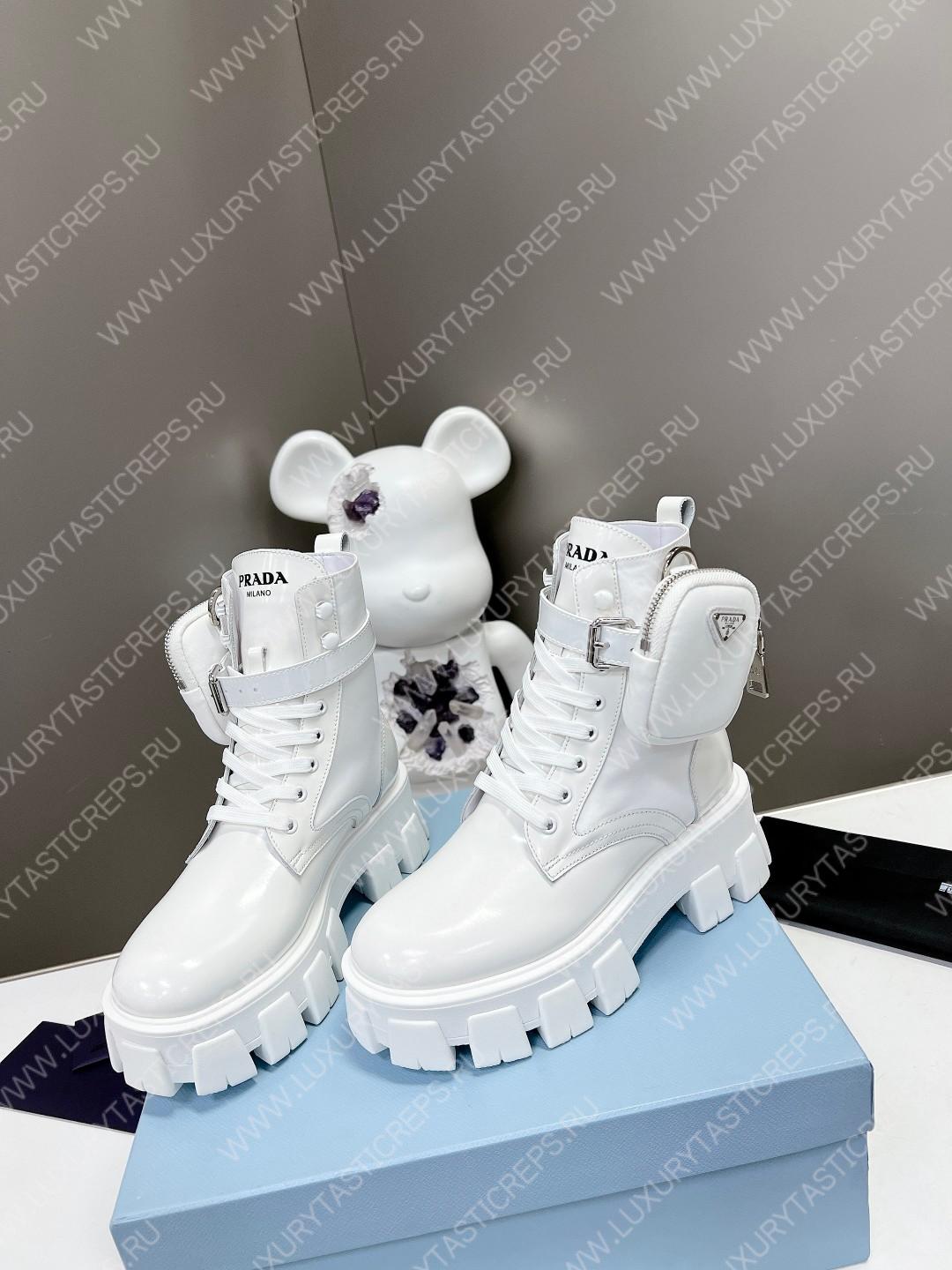 Pra*a monolith boots with pouch white 1t255m
