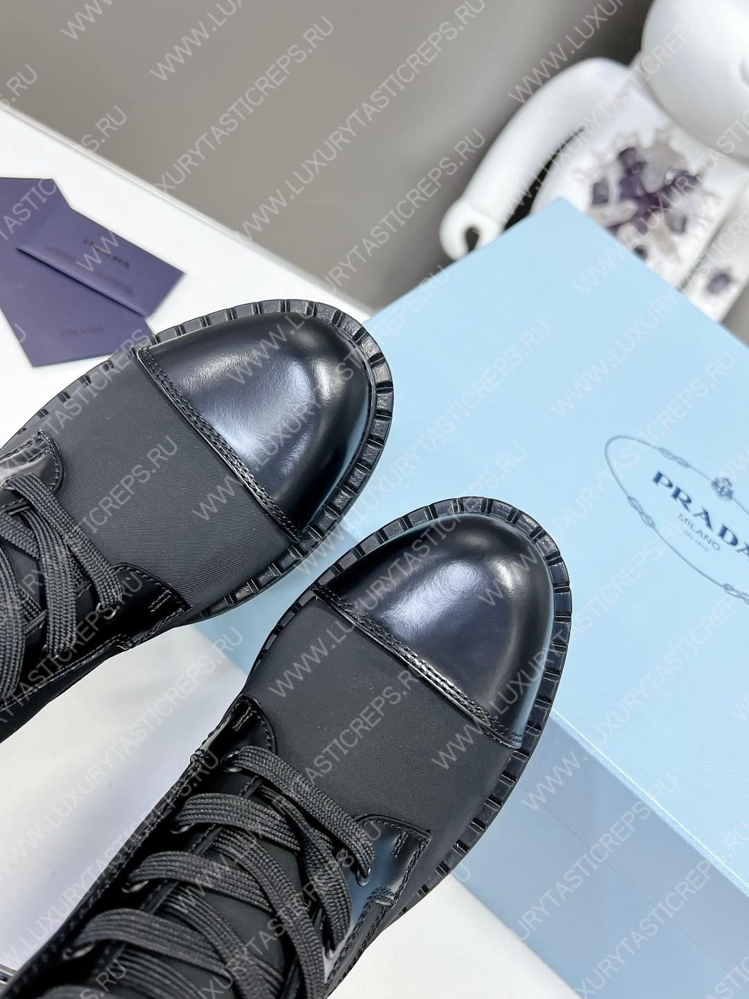 Pra*a logo plaque ankle boots black 1t782m