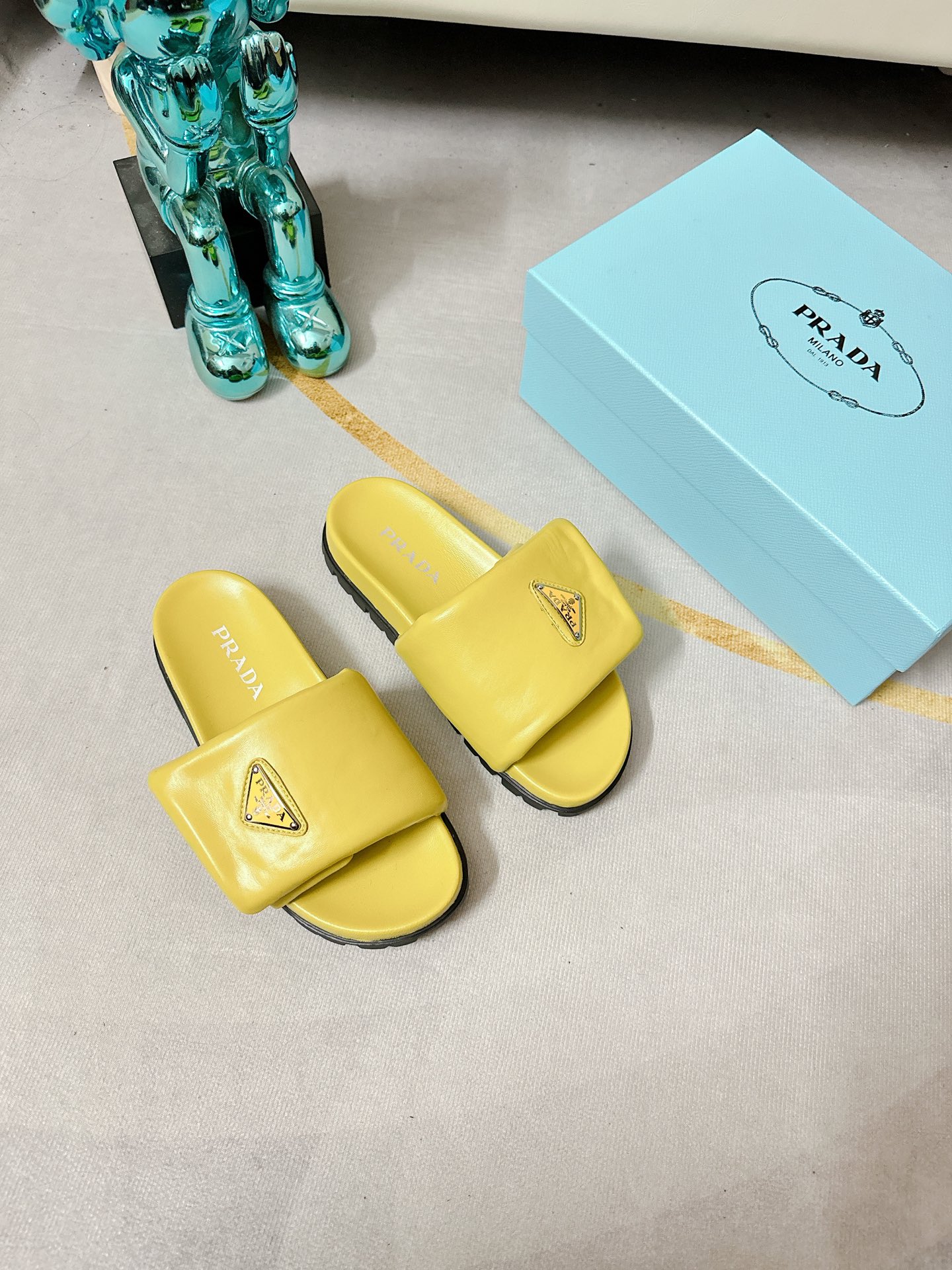 Pra*a soft padded slides yellow 1xx648