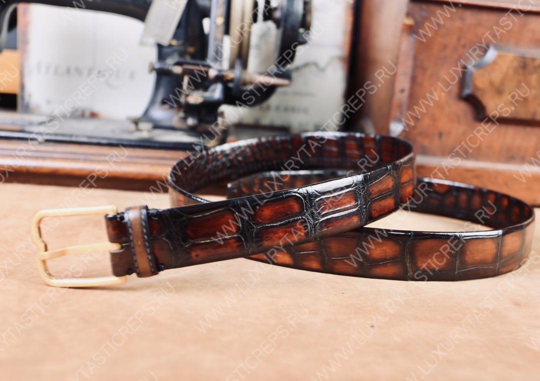 BERLUTI ALLIGATOR BELT RED C0035-E2