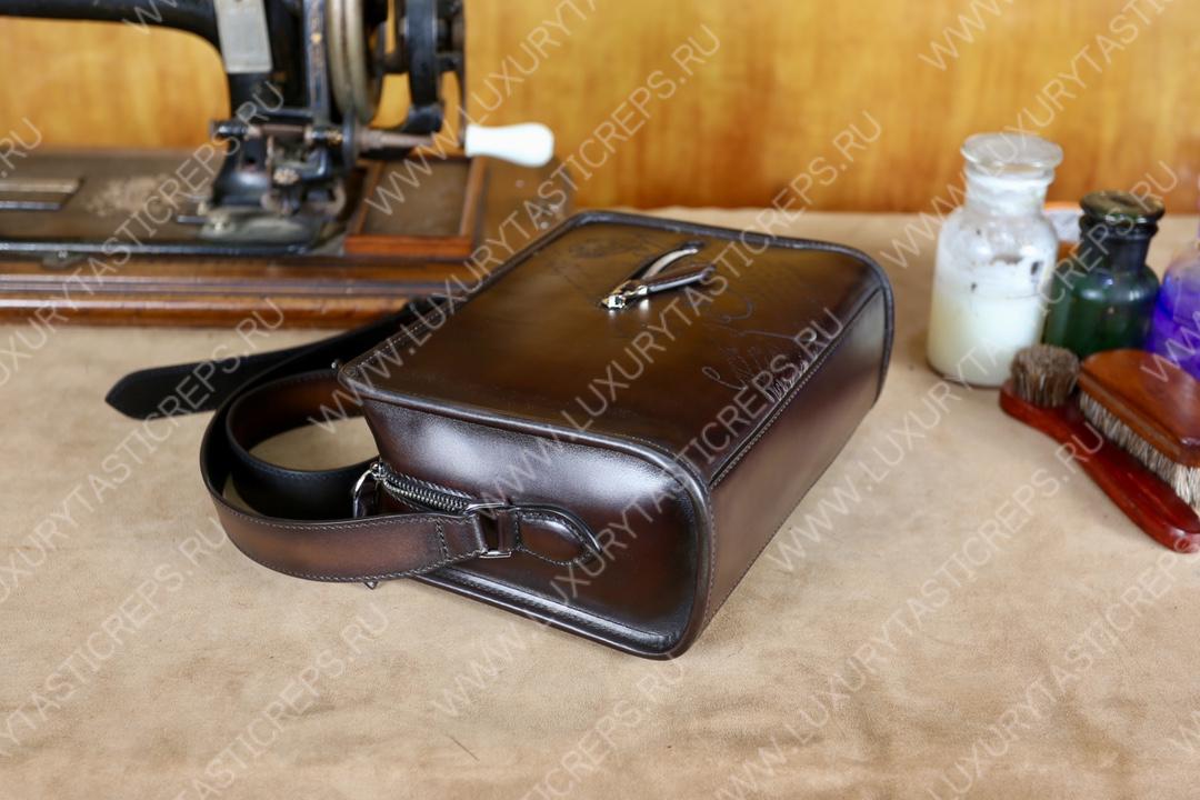 BERLUTI JOURNALIER SCRITTO MESSENGER BROWN C0859-R1